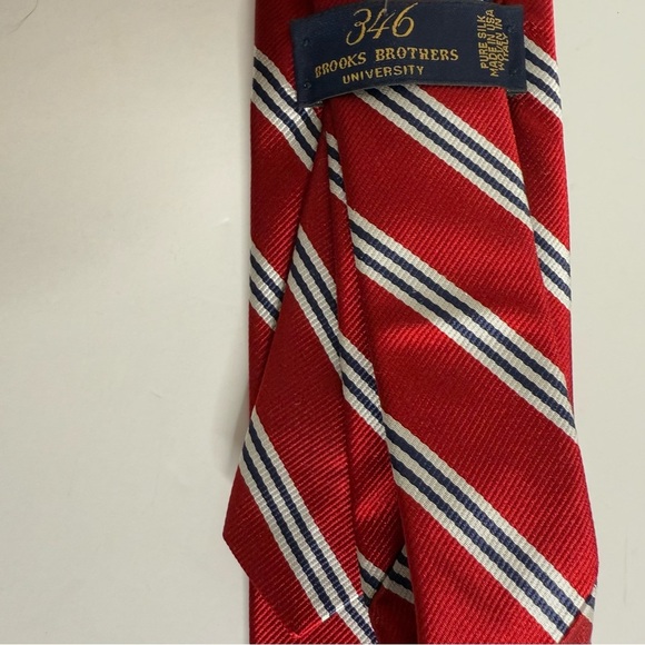 Brooks Brother Classic Red Striped Men's Tie - Picture 5 of 6
